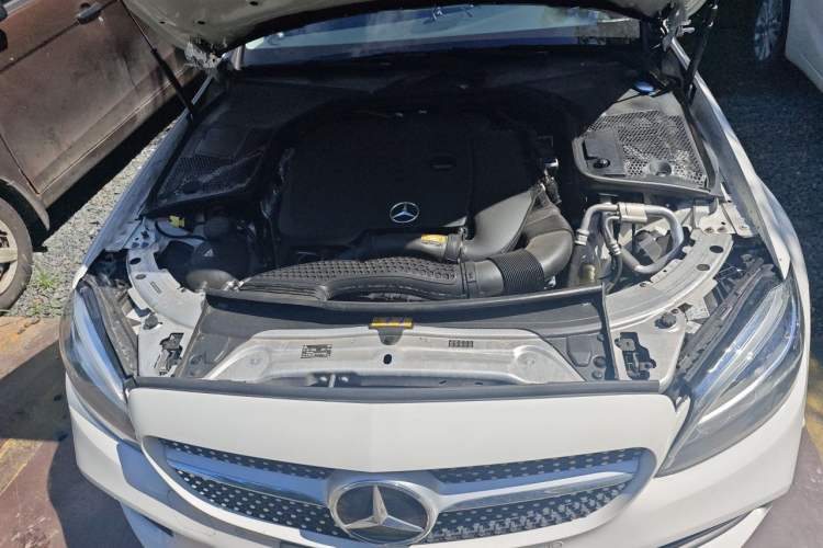 Used Mercedes-Benz C-Class 2021 C 200 L Fashion Edition Sport Version Engine Bay