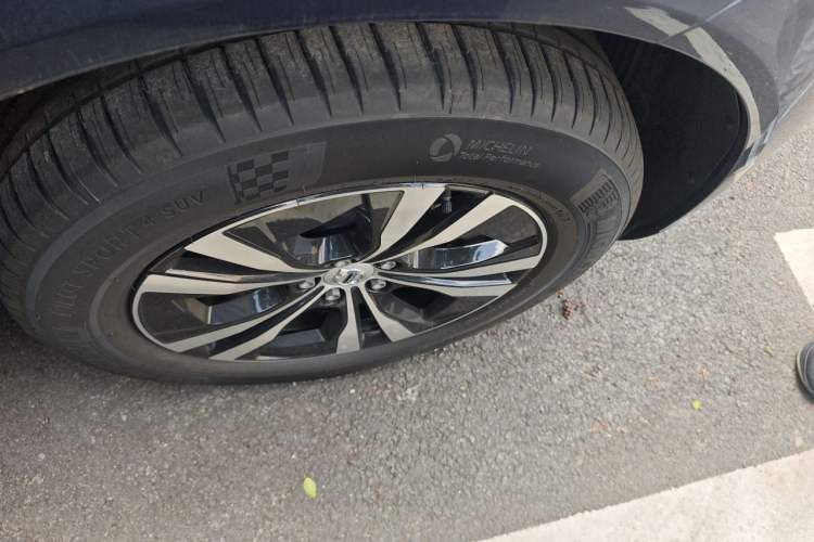 Used Volvo XC60 2024 B5 4x4 Smart Luxury Edition
