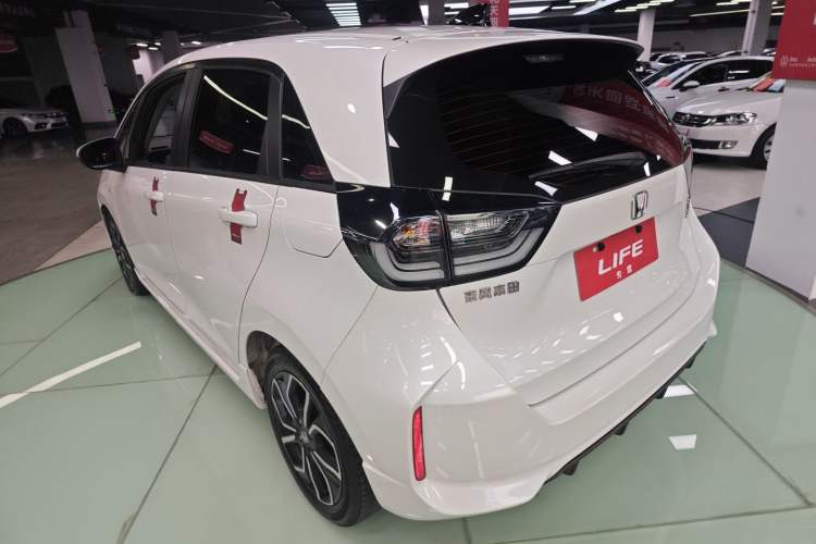 Used Honda LIFE 2021 1.5L CVT SPORT Heartbeat Edition