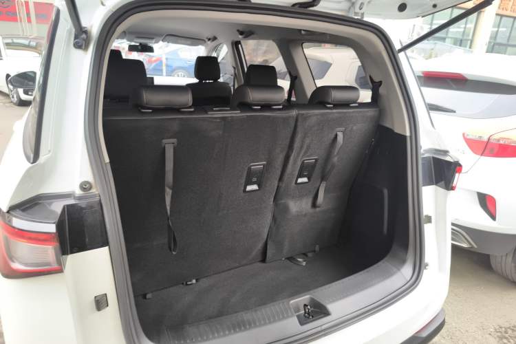 Used Wuling Jiachen 2022 1.5L Manual Enjoyment Elite Model