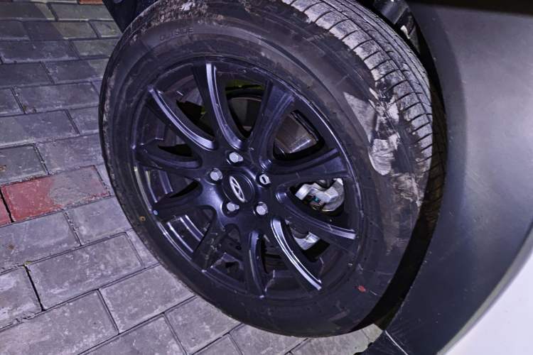 Used Chery Tiggo 3X 2024 1.5L CVT Excellence Edition Right Front Wheel Hub