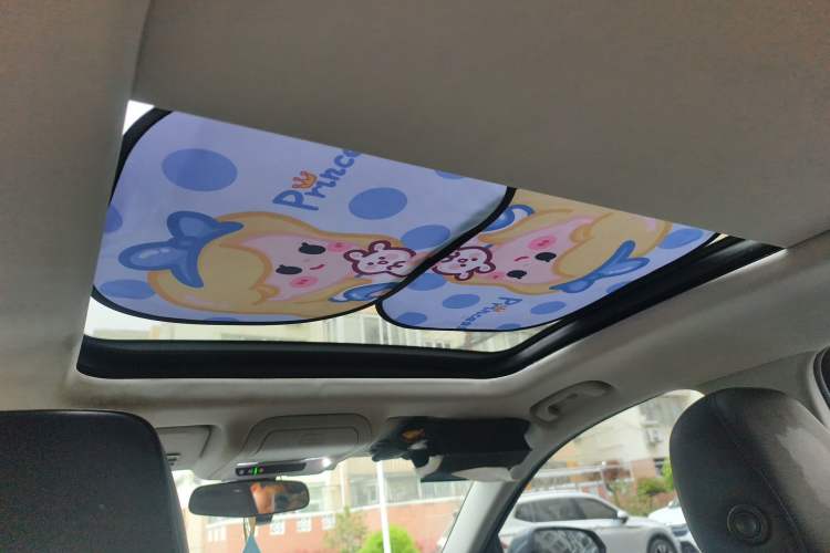 Used Chevrolet Equinox 2019 535T Automatic YuJie Edition China V Standard Headliner