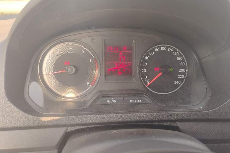 Used Volkswagen Jetta 2017 1.5L Automatic Fashion Model