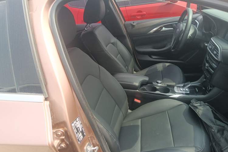 Used Infiniti QX30 2017 1.6T Two-Wheel Drive Fashion Edition