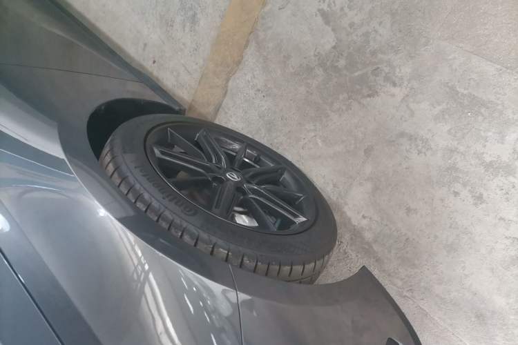 Used CHANGAN UNI-V 2023 1.5T Prestige Model
