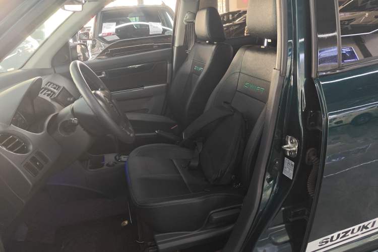 Used Suzuki Swift 2016 1.5L Automatic Fashionable Coolplay Edition Left Front Seat