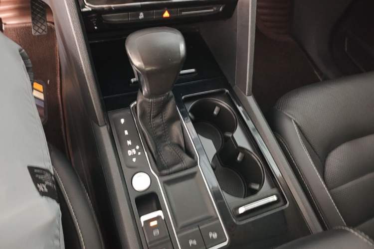 Used Volkswagen Teramont 2019 330TSI Two-Wheel-Drive Luxury Edition China V Standard
