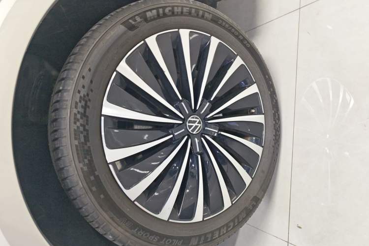 Used Volkswagen Viloran 2022 380TSI Prestige Edition