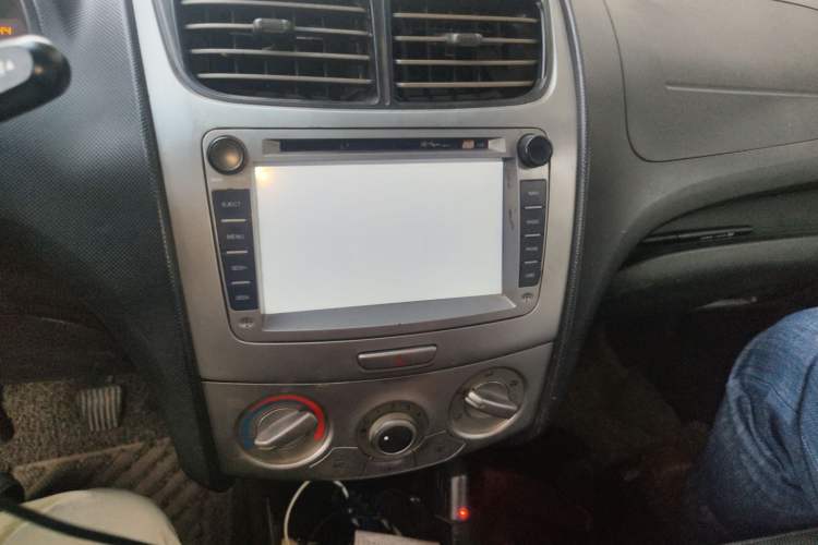 Used Chevrolet Sail 2013 Sedan 1.4L Manual Elegance Edition
