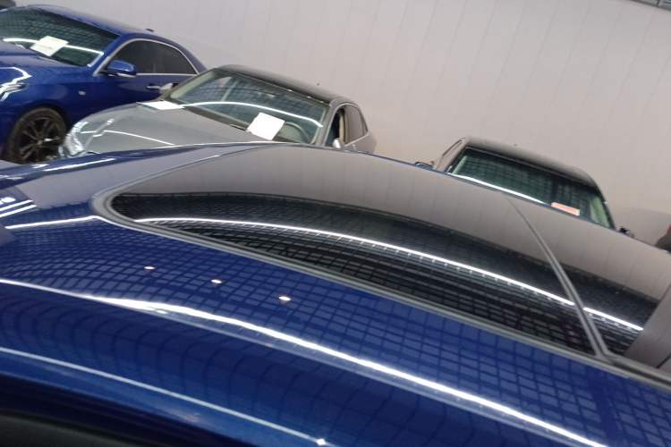 Used Cadillac CT5 2021 28T Luxury Model Roof