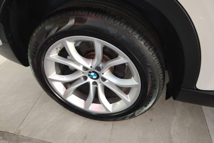 Used BMW X6 2018 xDrive28i
