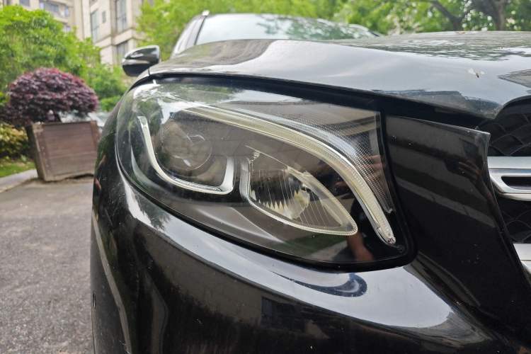 Used Mercedes-Benz GLC 2017 GLC 260 4MATIC Dynamic Edition