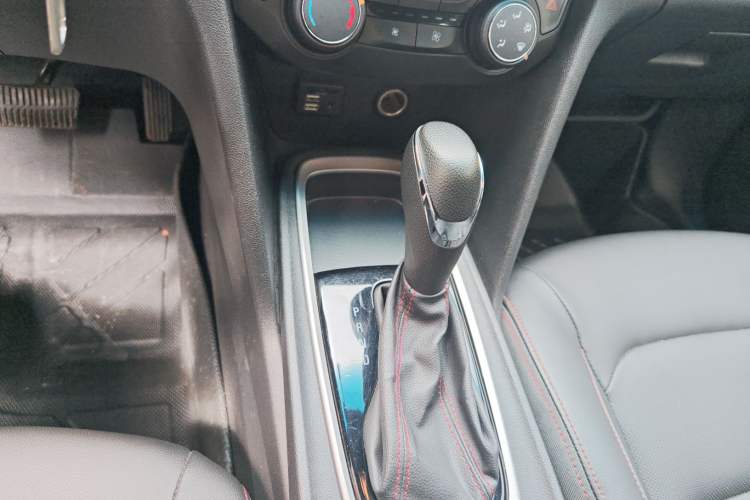 Used Chevrolet Monza 2019 RS 330T Automatic Comfort Edition China VI Standard