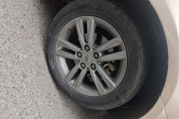 Used Geely Auto Emgrand 2017 Sedan Million Edition 1.5L Manual - Upward Version
