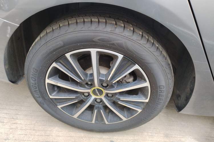 Used Roewe i5 2021 1.5L CVT Diamond Edition