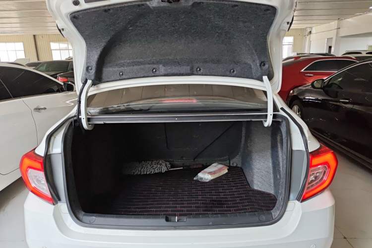 Used Honda Crider 2019 180 Turbo CVT Comfort Version China VI Trunk