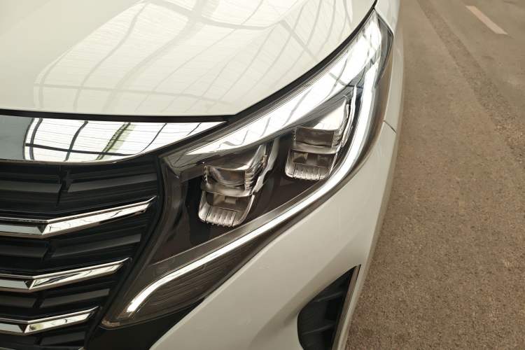 Used GAC Trumpchi M8 2023 Lingxiu Series 390T Luxury Edition Left Front Headlight