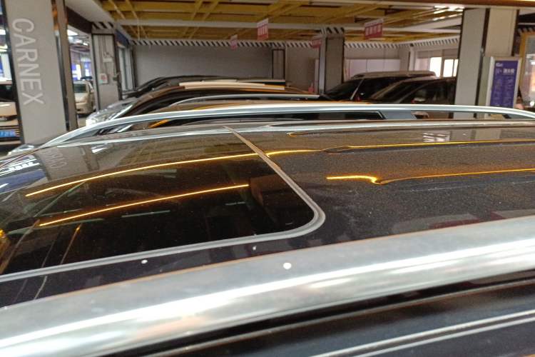 Used Mercedes-Benz M-Class 2014 ML 320 4MATIC
