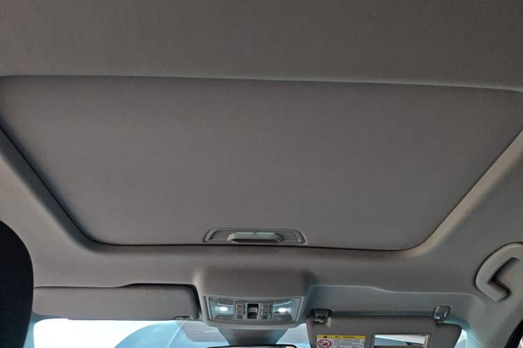 Used Volkswagen Lavida 2024 1.5L Automatic 5 Million Edition Headliner