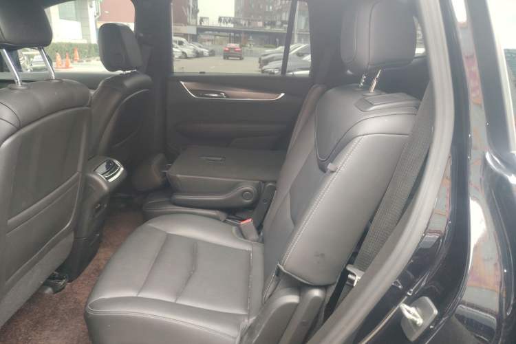 Used Cadillac XT6 2020 28T Six-Seater Fashion Edition Left Rear Seat