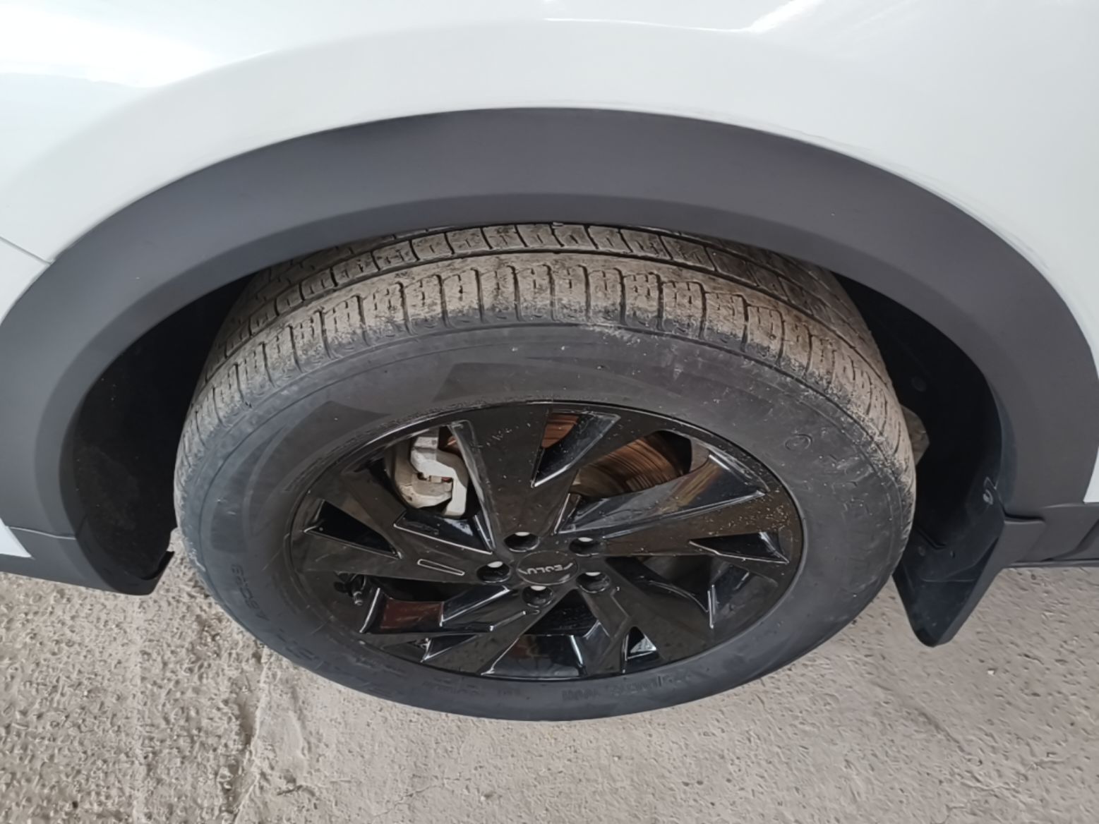 Dongfeng Aeolus AX7 2023 Mach Edition 1.5T DCT DF31 — снимка 10