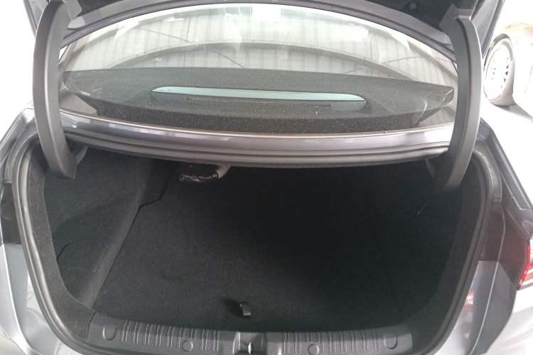 Used BYD Qin L 2024 DM-i 80KM Leading Model Trunk