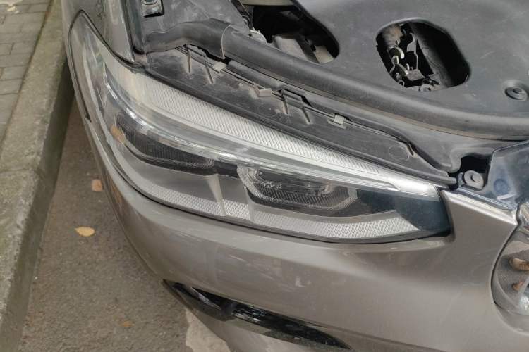 Used BMW X4 2019 xDrive25i M Sport Package Right Front Headlight