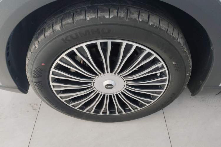 Used Chery Fengyun T9 2025 120 Long-Range Flagship PLUS 7-Seater with Ternary Lithium Battery
