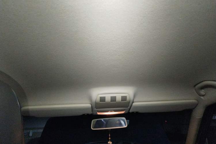 Used Skoda Fabia 2012 1.4L Automatic Crystal Edition
