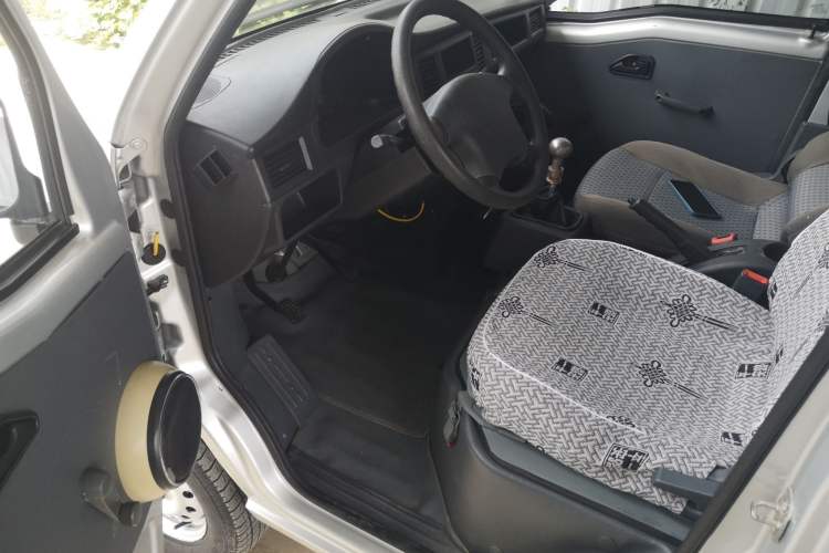 Used Wuling Zhiguang 2020 1.2L Practical Model China VI LSI