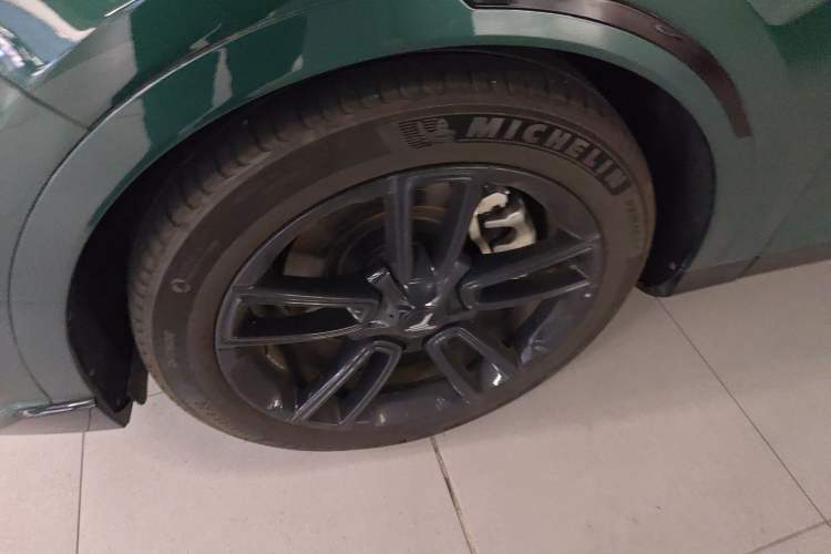 Used VOYAH FREE 2024 Ultra-Long Range Intelligent Driving Version Exterior 4