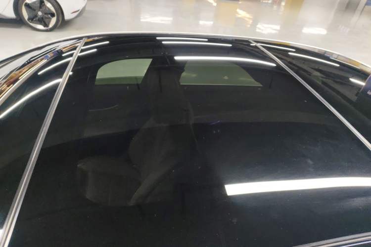 Used Mercedes-Benz E-Class 2023 E 260 L Sport Edition Roof