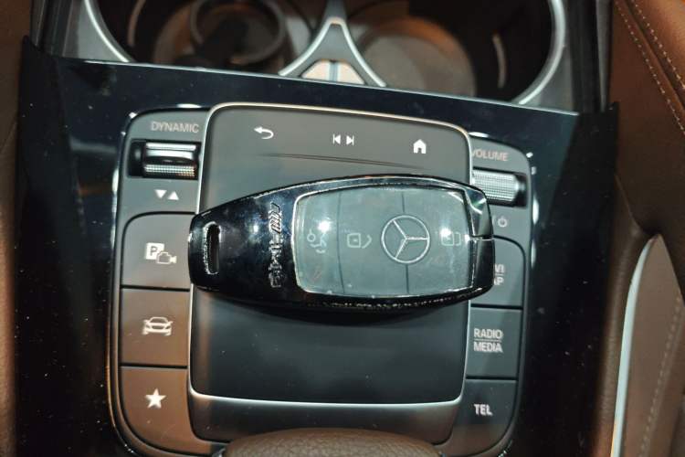 Used Mercedes-Benz GLE 2024 GLE 350 4MATIC Stylish Model Vehicle Key