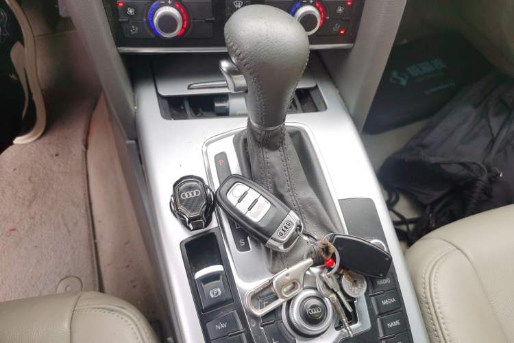 Used Audi A6L 2011 2.0 TFSI Automatic Standard Edition