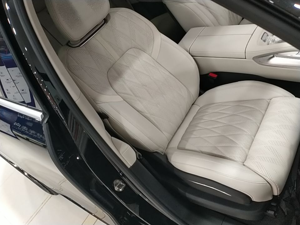Zeekr 8X 2026 Model Ultra Edition 70kWh — снимка 19