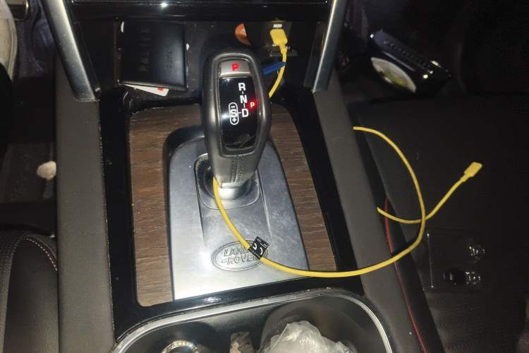 Used Land Rover Discovery Sport 2021 249 PS R-Dynamic SE Performance Tech Edition 7 Seats
