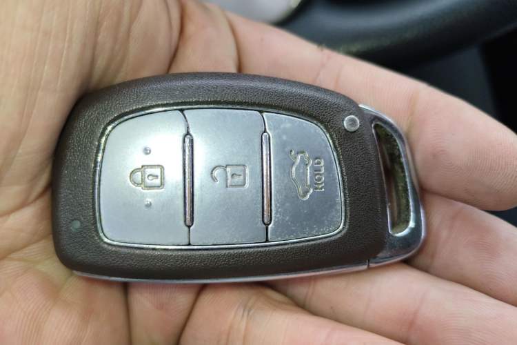 Used Hyundai Mistra 2014 1.8L Automatic Smart GLS