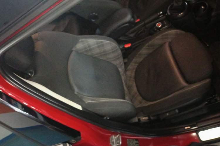 Used MINI MINI 2015 1.5T COOPER Fun Five-Door Edition