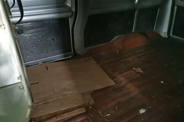 Used Wuling Rongguang 2021 1.5L Extended Basic Enclosed-Window Vehicle 2 Seats L3C
