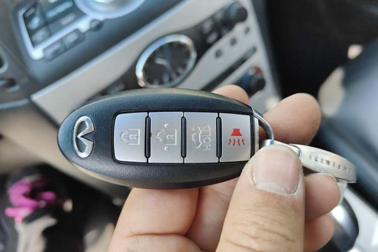 Used Infiniti G Series 2009 G37 Vehicle Key