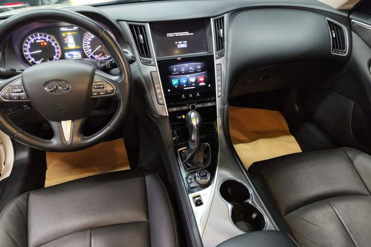 Used Infiniti Q50L 2016 2.0T Enjoyment Edition Gear Lever