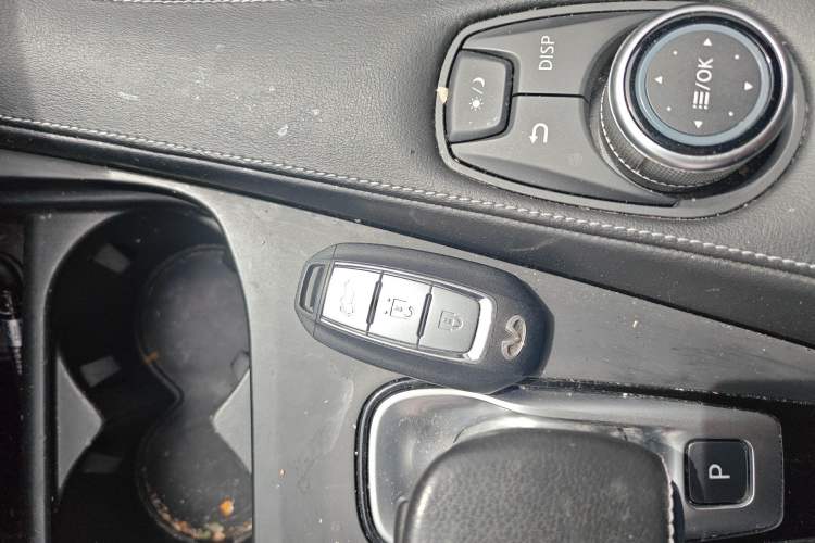 Used Infiniti QX50 2020 2.0T Two-Wheel Drive Fashion Edition
