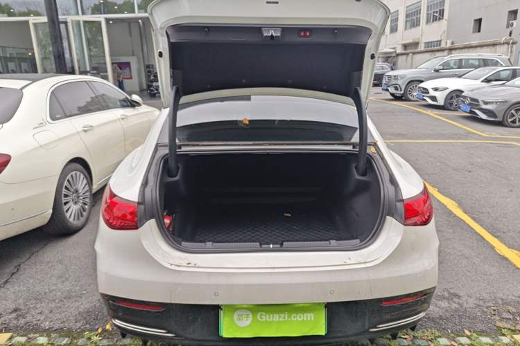 Used Mercedes-Benz EQE 2022 350 Pioneer Edition Trunk