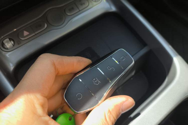 Used BYD Dolphin 2025 Intelligent Driving Version 410 km Fashion Edition Vehicle Key