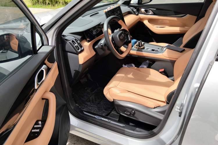 Used Geely Auto FX11 2025 4th Generation 1.5TD DCT - Shanhe Driver Seat