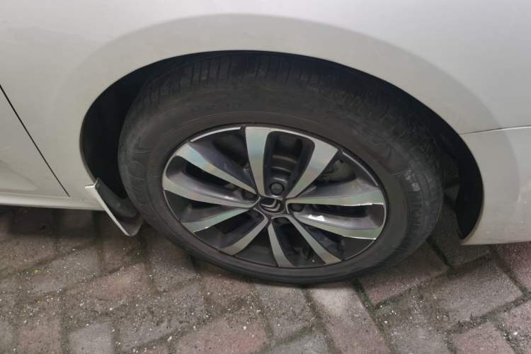 Used Citroen C6 2019 400THP ORIGINS Centennial Deluxe Edition Right Front Wheel Hub