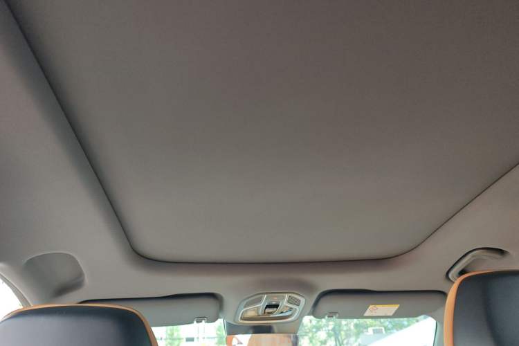 Used Geely Galaxy Xingjian 7 EM-i 2025 120km Flagship Edition Headliner