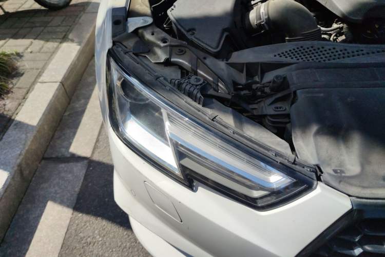 Used Audi A4L 2017 40 TFSI Ambition Edition