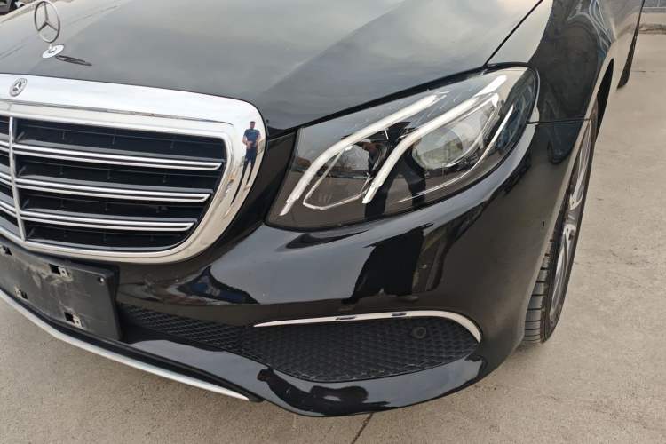 Used Mercedes-Benz E-Class 2016 E 200 L

