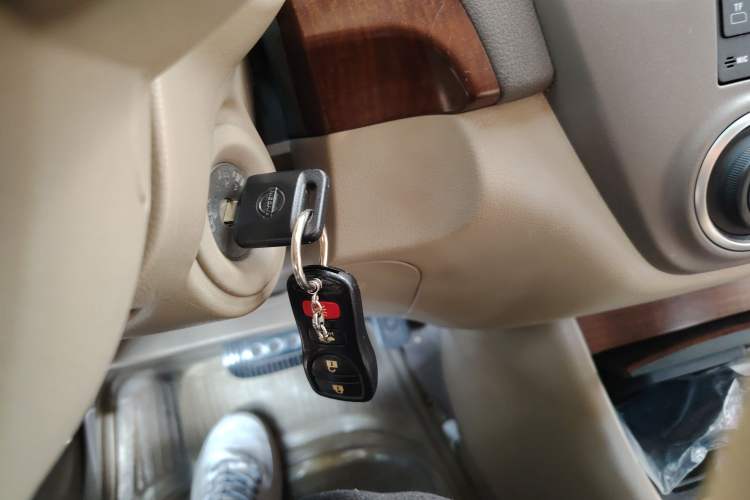 Used Nissan Sylphy 2009 1.6XE Automatic Comfort Edition Vehicle Key